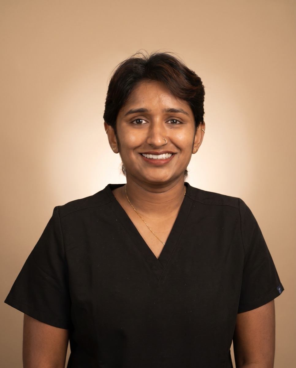 Dr Akhila, associate dentist at Oz Dental